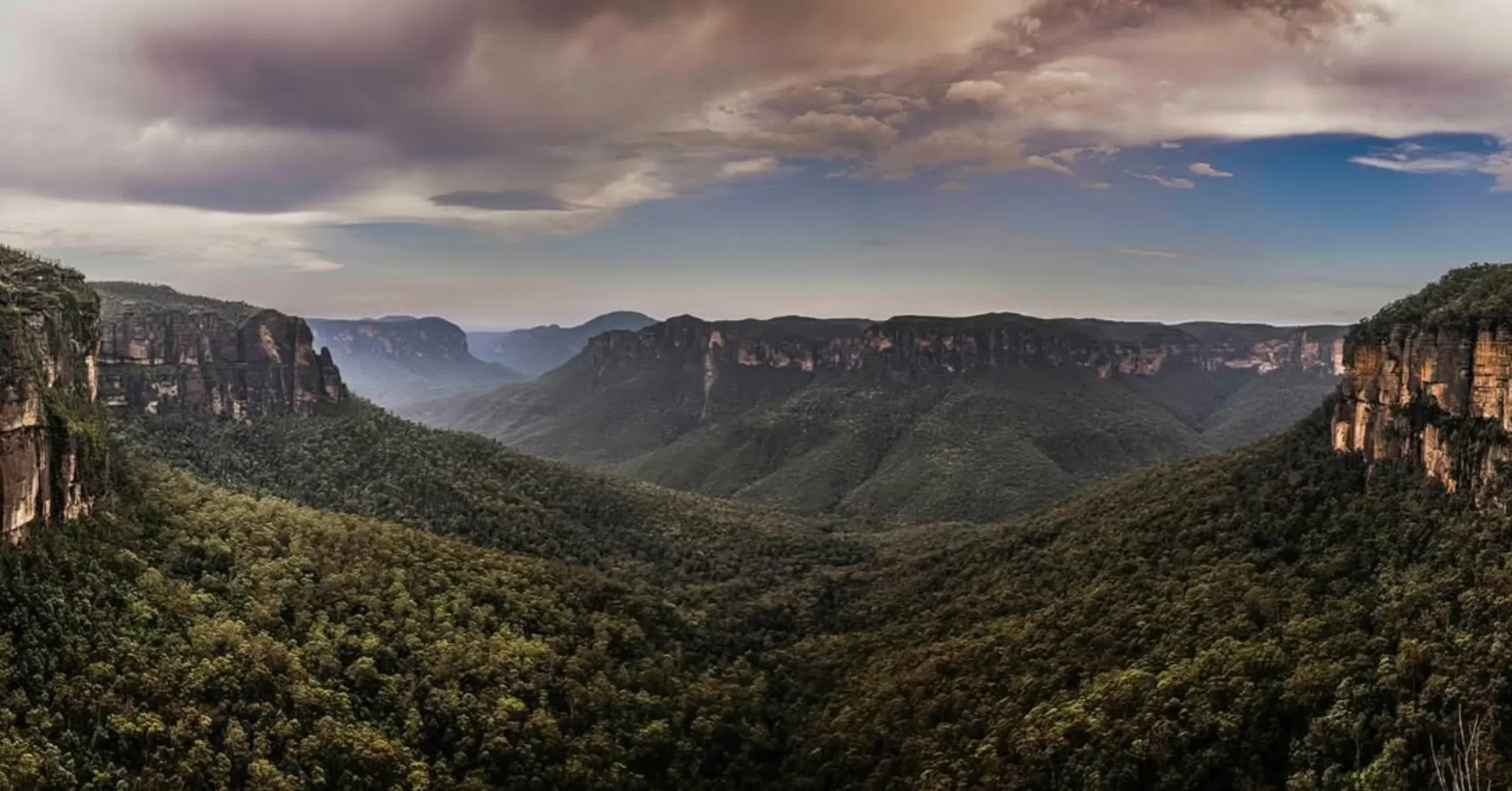 cliffs, Govetts Leap