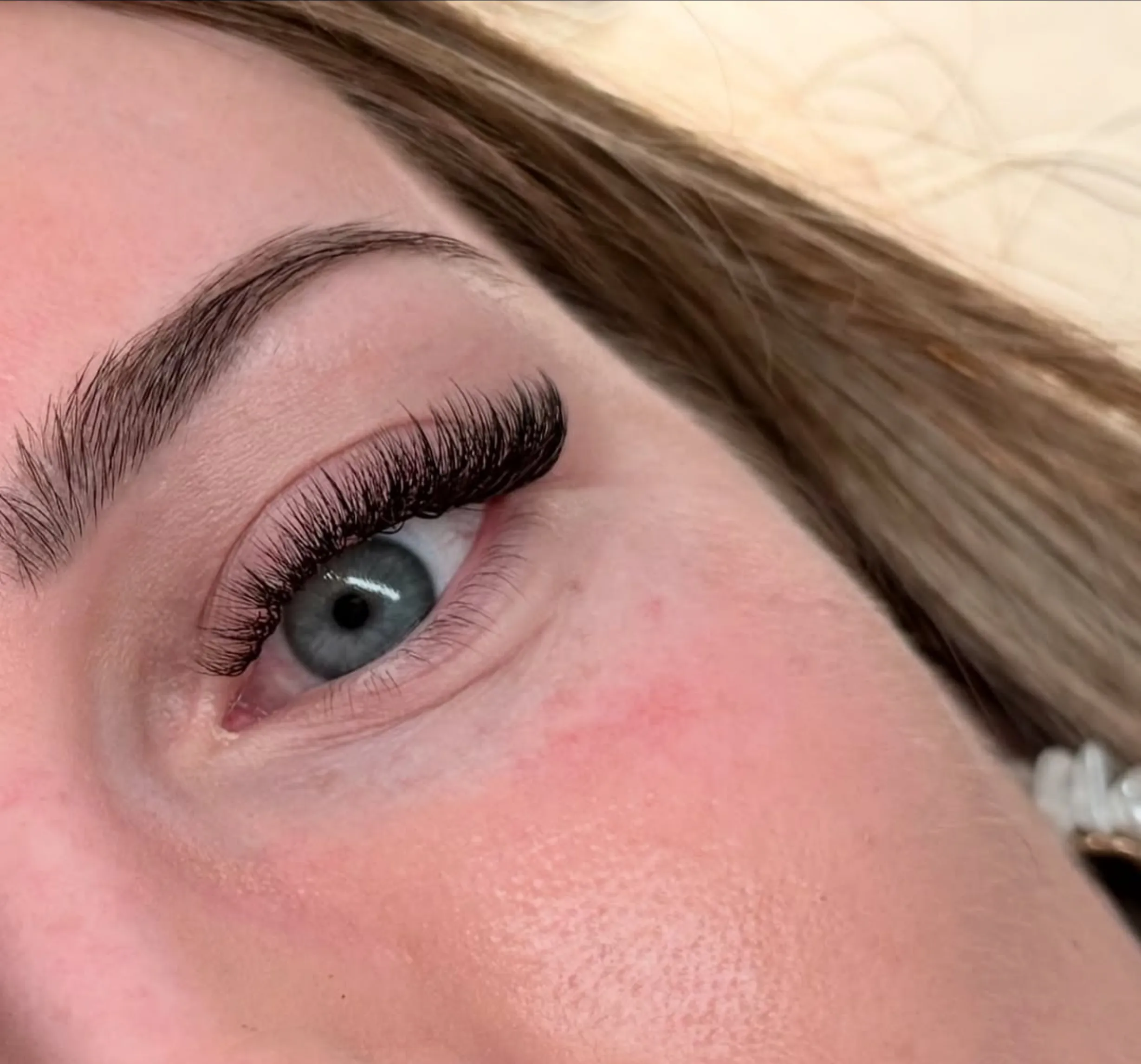 lash lift vs eyelash perm